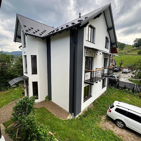 Villa Nad Prutom Vorokhta Esterno foto
